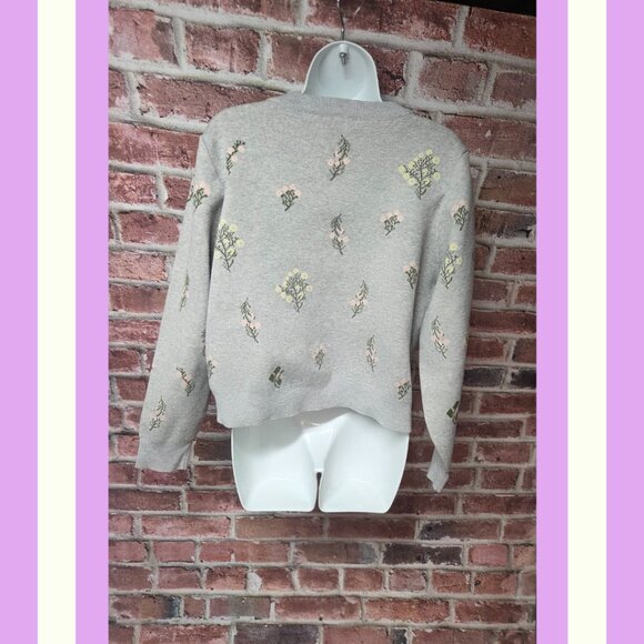 Nanette Lepore Sweater XL | Floral Beaded Embroidered Cropped Gray Coquette Chic - Picture 2 of 7